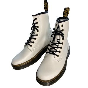 New Dr. Martens White Zavala Combat Boots 8/Womens 7/men’s NEW no box